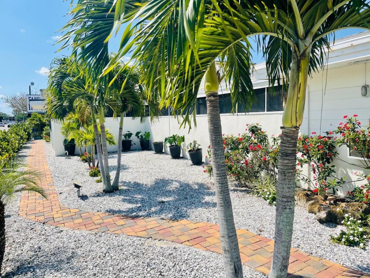 Siesta Inn Sarasota - Indian Beach Zewnętrze zdjęcie